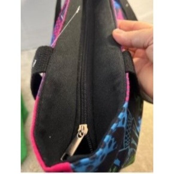 LAS VEGAS THEMED MULTICOLOR TOTE BAG WITH ZIPPER CLOSURE & BLACK STRAPS - Picture 3 of 7